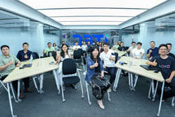 初创企业出海，第一支海外团队怎么搭？